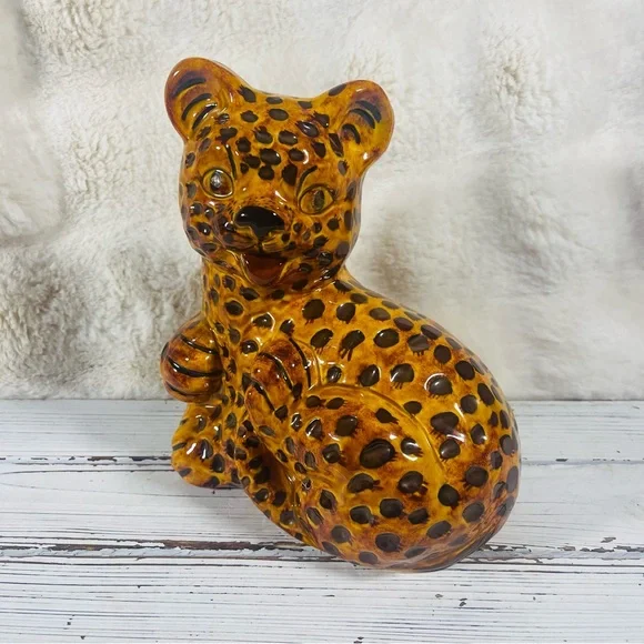 Vintage Molded Glazed Ceramic Baby Leopard Cheetah Cub 8”Animal Figurine Statue - Picture 3 of 15